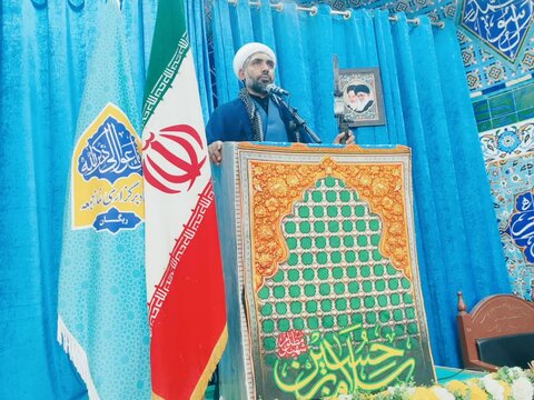 تصاویر/ اقامه نماز جمعه ریگان