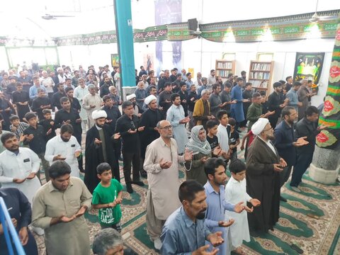 تصاویر/ اقامه نماز جمعه ریگان