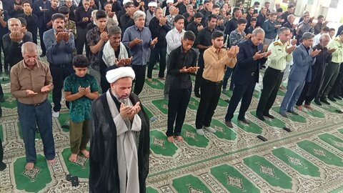 تصاویر/ اقامه نماز جمعه عنبرآباد