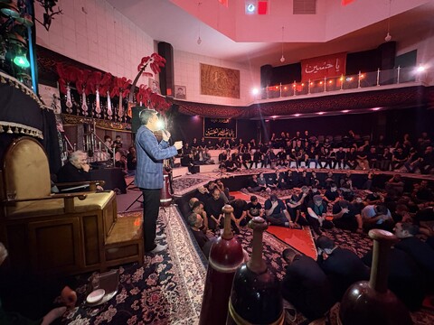 تصاویر / مراسم عزاداری دهه اول ماه محرم در هیئت ورزش های زورخانه ای و کشتی پهلوانی استان قم