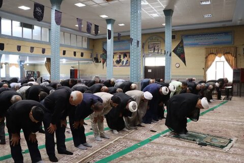 تصاویر/ آیین عبادی سیاسی نماز جمعه نوشین شهر