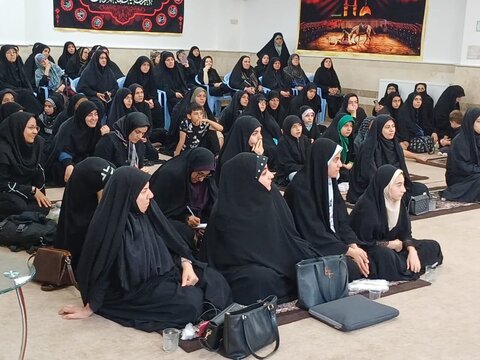 تصاویر/ عزاداری دهه اول محرم در مدرسه علمیه زینب کبری (س) ارومیه