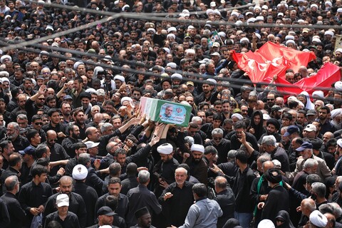 تصاویر/  تشییع پیکر سرلشگر محمد سعید ایزدی و جانباز شهید محمد آقازیارتی