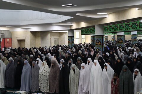 تصاویر/ اقامه نماز جمعه زنجان