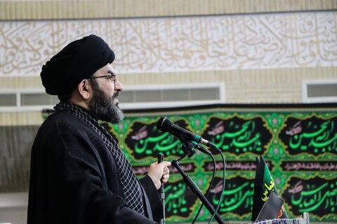 تصاویر/ اقامه نماز جمعه زنجان