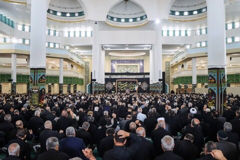 تصاویر/ اقامه نماز جمعه زنجان