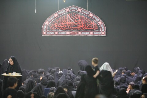 عزاداری دهه اول محرم در هیئت رزمندگان اسلام یزد