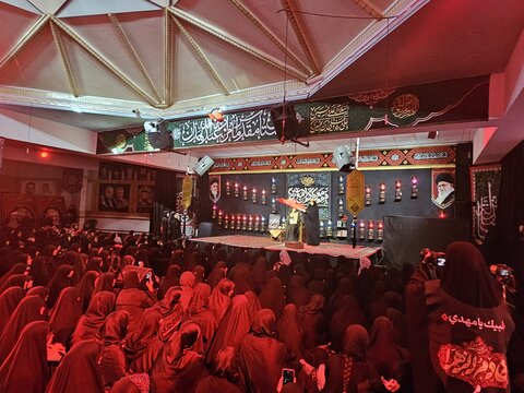 اجتماع بزرگ بنات الحسین علیه‌السلام به همت هیأت نرجسانه در همدان برگزار شد