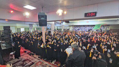 اجتماع بزرگ بنات الحسین علیه‌السلام به همت هیأت نرجسانه در همدان برگزار شد