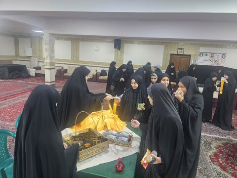 اجتماع بزرگ بنات الحسین علیه‌السلام به همت هیأت نرجسانه در همدان برگزار شد