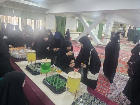 اجتماع بزرگ بنات الحسین علیه‌السلام به همت هیأت نرجسانه در همدان برگزار شد