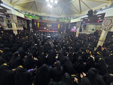 اجتماع بزرگ بنات الحسین علیه‌السلام به همت هیأت نرجسانه در همدان برگزار شد