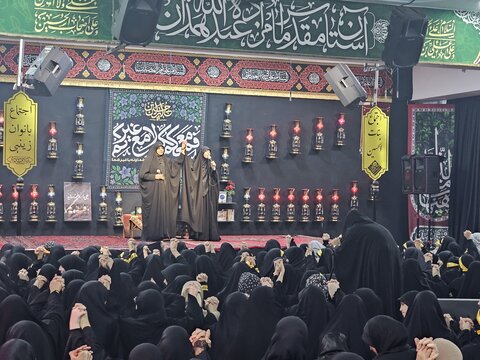 اجتماع بزرگ بنات الحسین علیه‌السلام به همت هیأت نرجسانه در همدان برگزار شد