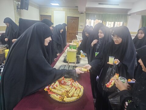 اجتماع بزرگ بنات الحسین علیه‌السلام به همت هیأت نرجسانه در همدان برگزار شد