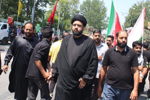 انجمنِ شرعی شیعیانِ جموں وکشمیر کے تحت آٹھویں محرم کا جلوس برآمد