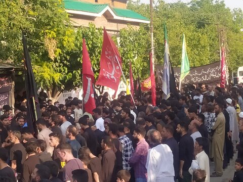 انجمنِ شرعی شیعیانِ جموں وکشمیر کے تحت آٹھویں محرم کا جلوس برآمد