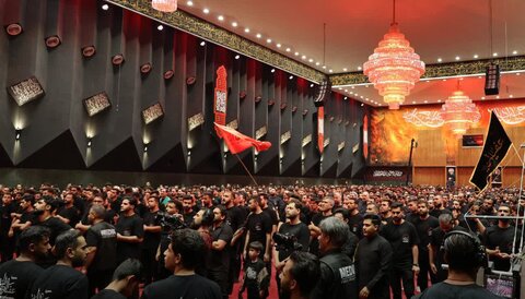 تصاویر/حضور آیت‌الله موسوی جزایری در مراسم عزاداری حسینیه عقیله‌الطالبیین اهواز