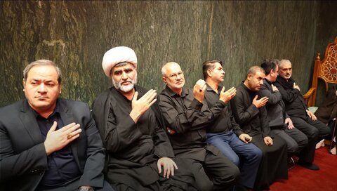 تصاویر/حضور آیت‌الله موسوی جزایری در مراسم عزاداری حسینیه عقیله‌الطالبیین اهواز