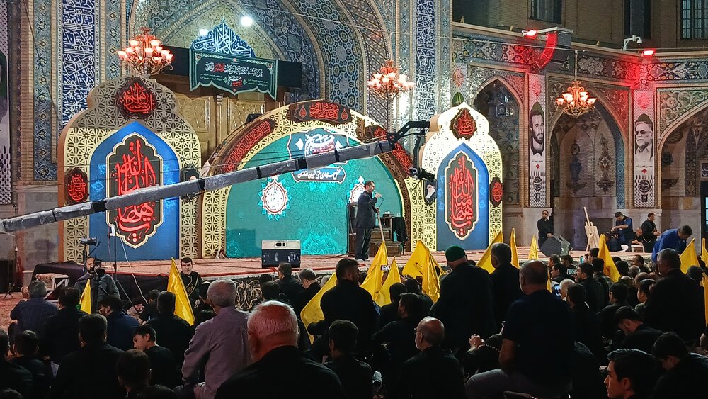 تصاویر/مراسم عزاداری سنتی شیعیان افغانستانی در حرم رضوی