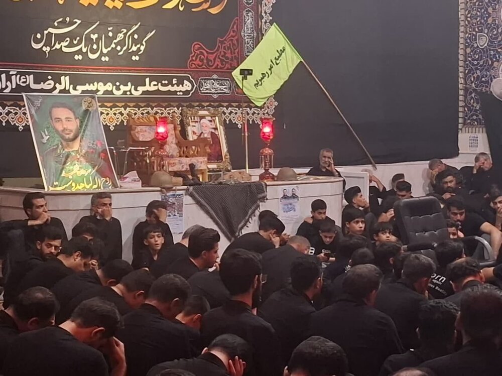 یادواره شهدای هیأت علی‌بن موسی‌الرضا(ع) عباس‌آباد آران و بیدگل برگزارشد+تصاویر