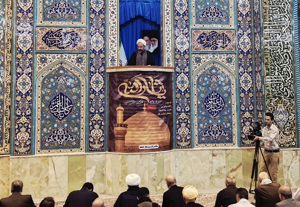 یاوه‌گویی در برابر رهبر انقلاب اسلامی، پیامدهای سنگینی به دنبال خواهد داشت