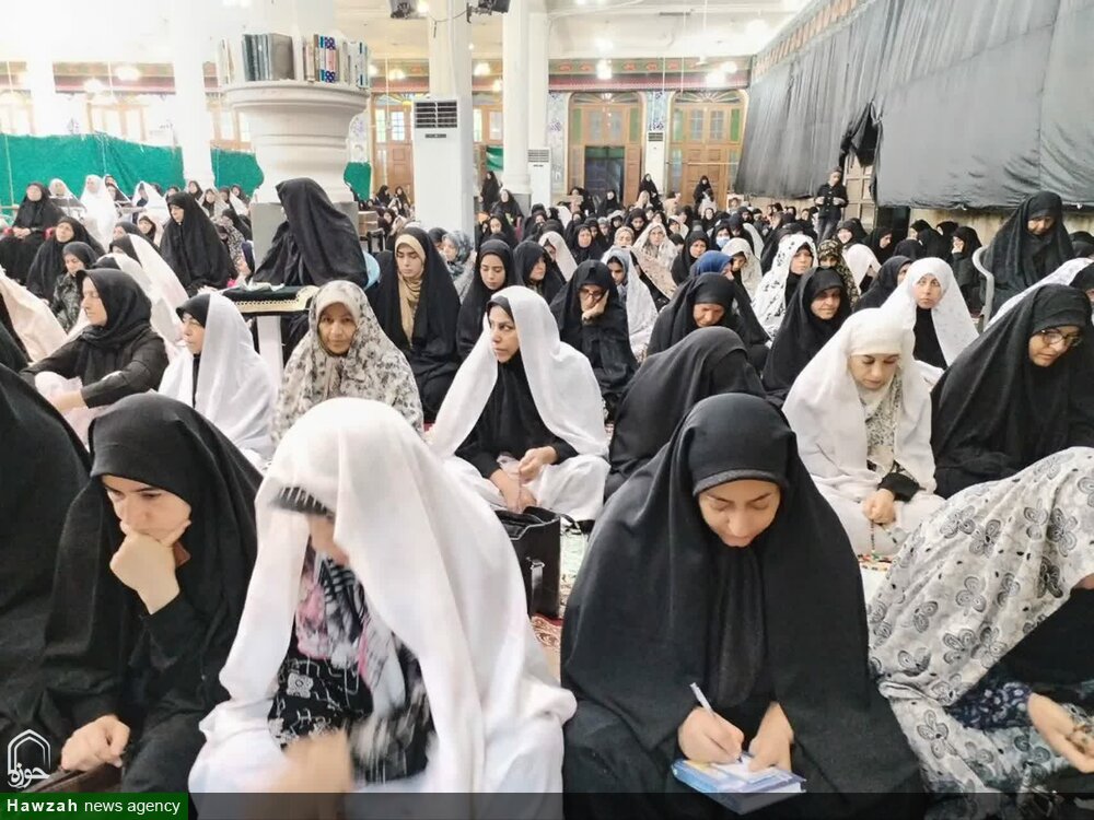 حجاب یکی از موانع آسیب‌های اجتماعی به فرد است