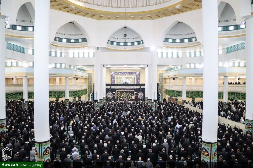 تصاویر/ اقامه نماز جمعه زنجان