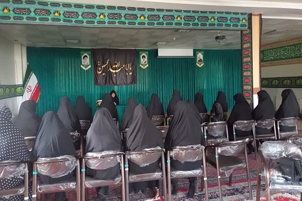 مکتب عاشورا محور مقاومت و هویتسازی انقلابی است