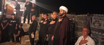 تصاویر/ برگزاری مراسم تاسوعای حسینی در روستای شیراوند شهرستان هلیلان