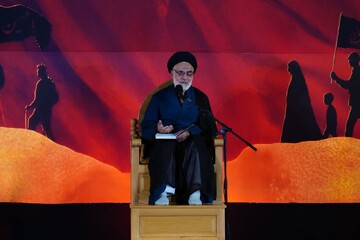 مقابله با استکبار؛ انتخابی عقلانی است نه شعاری