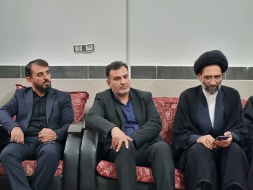 خیابان اصلی روستای ارمک به نام شهیدان ساداتی نامگذاری شد+عکس