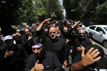 تصاویر / قافله عزاداری  روز تاسوعای جوانان اصفهانی