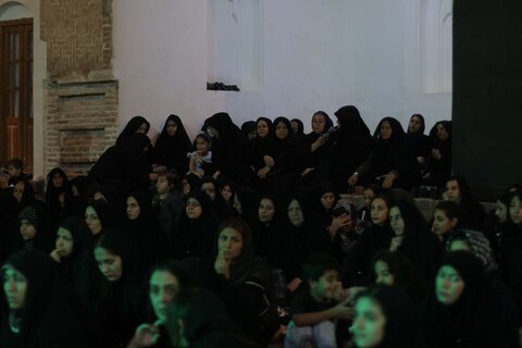 تعزیه خوانی در حسینیه امام رضا(ع) بیرجند