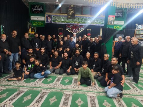 تصاویر/ برگزاری مراسم عزاداری شب نهم محرم الحرام در حسینیه امام علی
