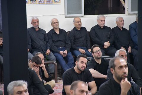 تصاویر/ مراسم سوگواری شب نهم محرم در خوی