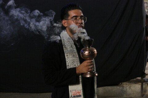 تصاویر / مراسم عزاداری شب تاسوعا در هیئت عاشوراییان اصفهان