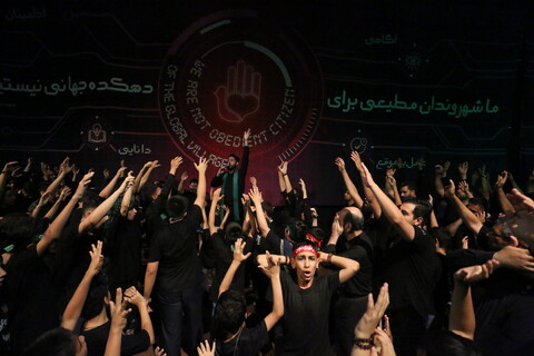 تصاویر / مراسم عزاداری شب تاسوعا در هیئت عاشوراییان اصفهان