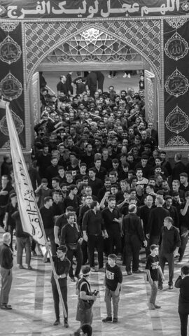 تصاویر/مراسم عزاداری شب تاسوعا هیئات مذهبی آران و بیدگل در حرم هلال بن علی (ع)