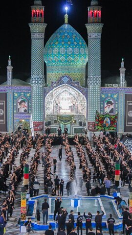 تصاویر/مراسم عزاداری شب تاسوعا هیئات مذهبی آران و بیدگل در حرم هلال بن علی (ع)