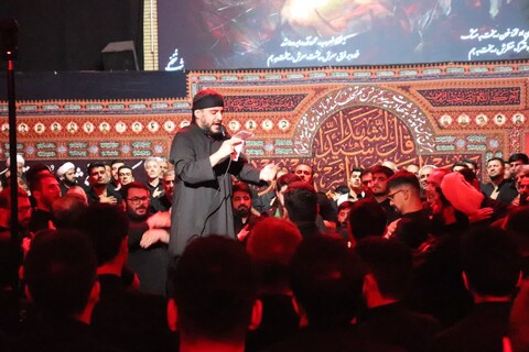 تصاویر/ مراسم سوگواری شب نهم محرم در مصلی ارومیه