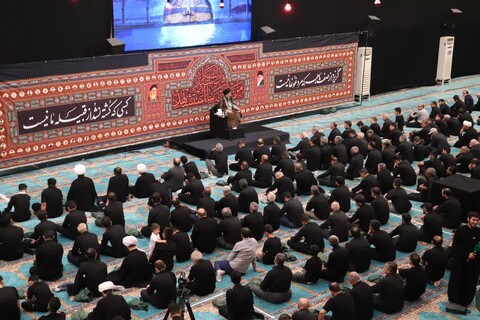تصاویر/ مراسم سوگواری شب نهم محرم در مصلی ارومیه