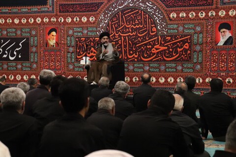 تصاویر/ مراسم سوگواری شب نهم محرم در مصلی ارومیه