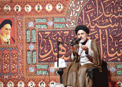 تصاویر/ مراسم سوگواری شب نهم محرم در مصلی ارومیه