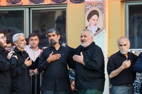 تصاویر/ مردم تبریز زیر پرچم عزای سید و سالار شهیدان