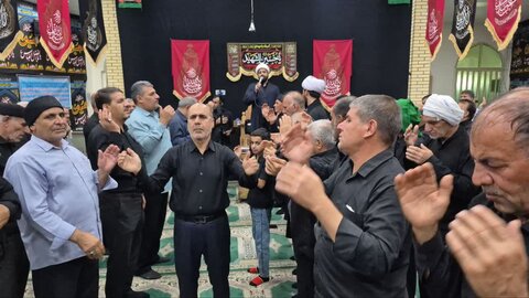 تصاویر/حضور پرشور مردم شهرستان دهلران در آیین تاسوعای حسینی