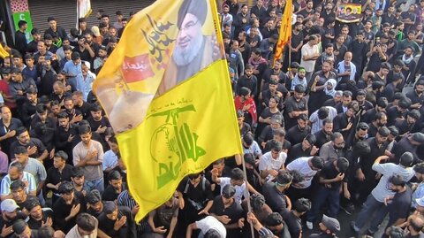 سرینگر میں آٹھویں محرم کا عظیم جلوس عزا: کشمیر بھر سے عزاداروں کی شرکت، فلسطین سے یکجہتی اور رہبرِ انقلاب سے وابستگی کا والہانہ اظہار