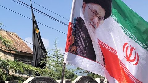 سرینگر میں آٹھویں محرم کا عظیم جلوس عزا: کشمیر بھر سے عزاداروں کی شرکت، فلسطین سے یکجہتی اور رہبرِ انقلاب سے وابستگی کا والہانہ اظہار