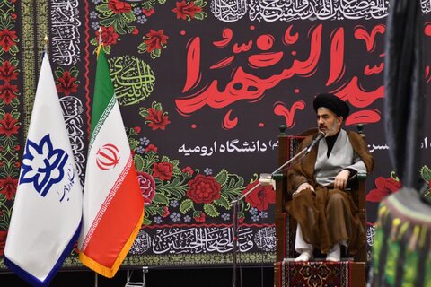 تصاویر/ مراسم سوگواری تاسوعای حسینی در دانشگاه ارومیه