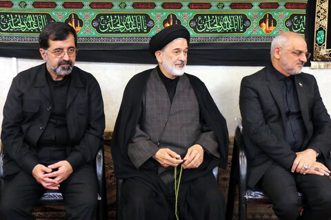 تصاویر/ مراسم عزاداری ظهر تاسوعا حسینی در دفتر مرجع عالیقدر آیت الله مکارم شیرازی