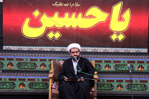 تصاویر/ مراسم عزاداری ظهر تاسوعا حسینی در دفتر مرجع عالیقدر آیت الله مکارم شیرازی